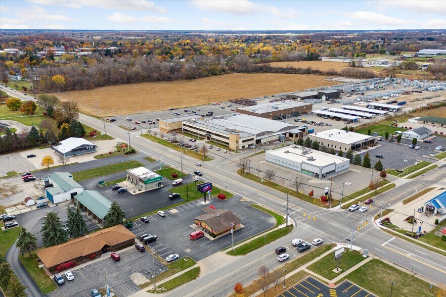 More Photos Of 1380 Wright Ave, Alma Freestanding For Sale