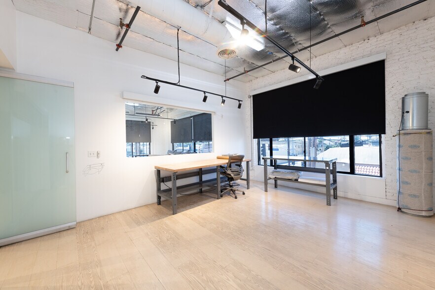 More Photos Of 197 E Jefferson Blvd, Los Angeles Warehouse For Sale