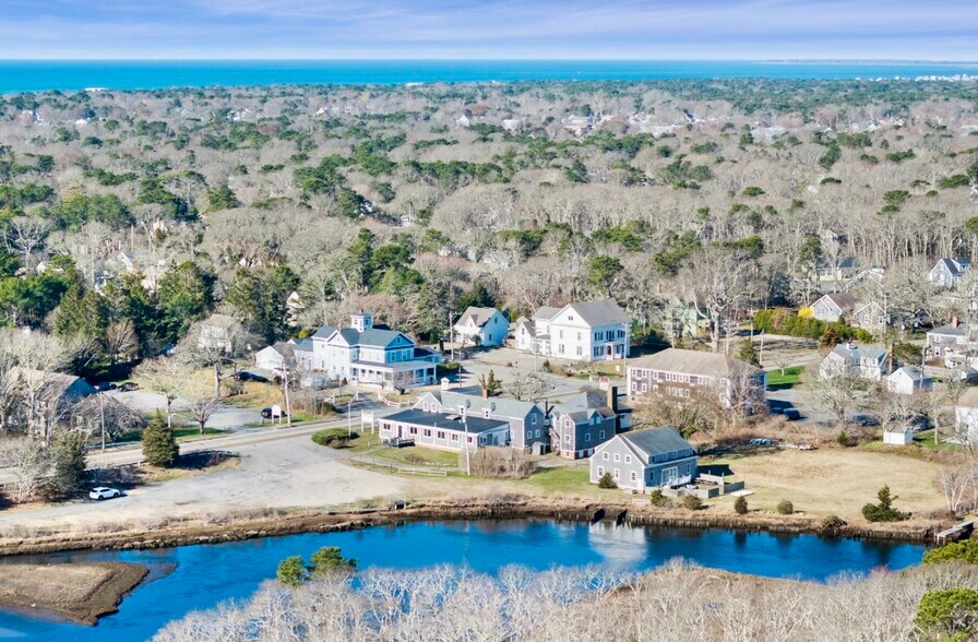 More Photos Of 126 Main St, West Harwich Restaurant For Sale