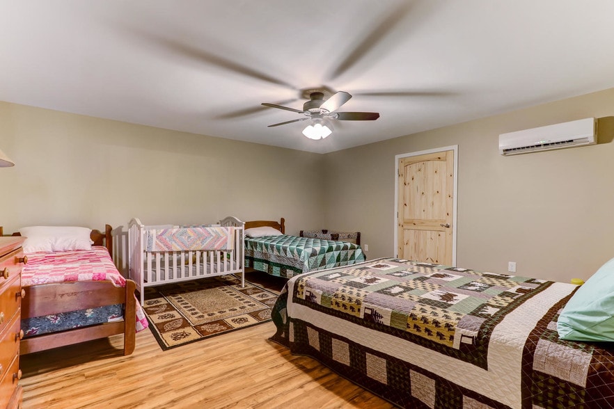 More Photos Of 227-229 S Scales St, Reidsville Storefront Retail Residential For Sale