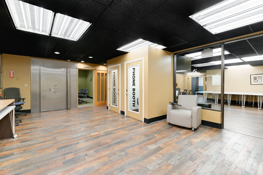 More Photos Of 140 N Escondido Blvd, Escondido Office For Sale