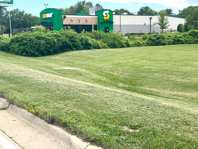 More Photos Of 3269 S Alpine Rd, Rockford Land For Sale