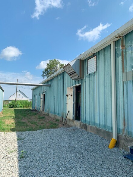 More Photos Of 1206 S Taylor Mill Rd, Scottsburg Manufacturing For Lease