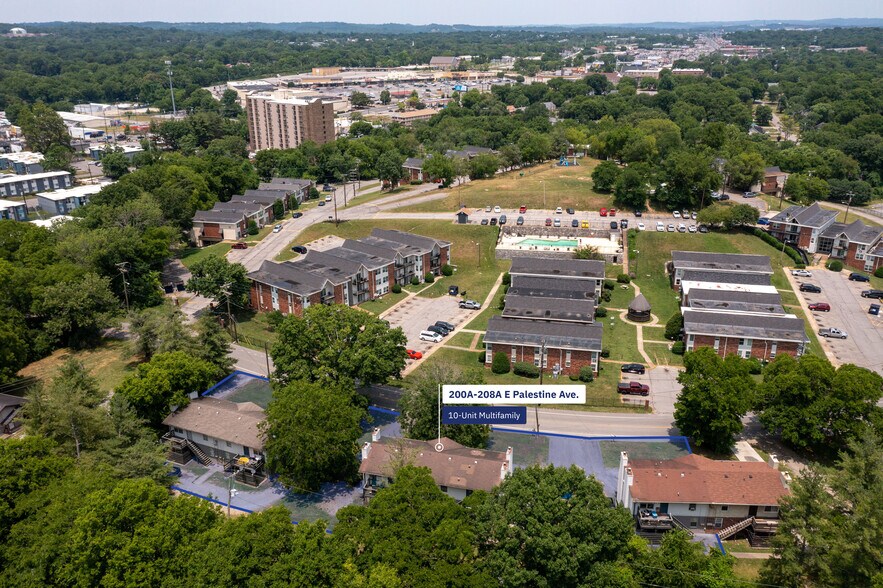 More Photos Of 200-208 E Palestine Ave, Madison Apartments For Sale