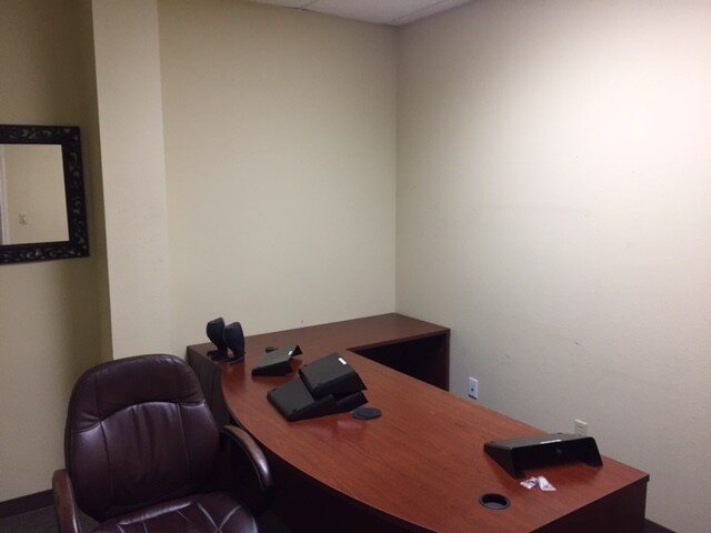 More Photos Of 1959 Saratoga Blvd, Corpus Christi Warehouse For Sale