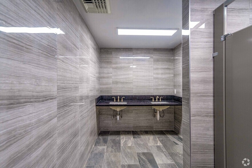 More Photos Of 1310 Westwood Blvd, Los Angeles Medical For Lease