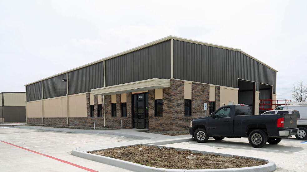 Primary Photo Of 18519 Imperial Valley Dr, Houston Warehouse For Lease