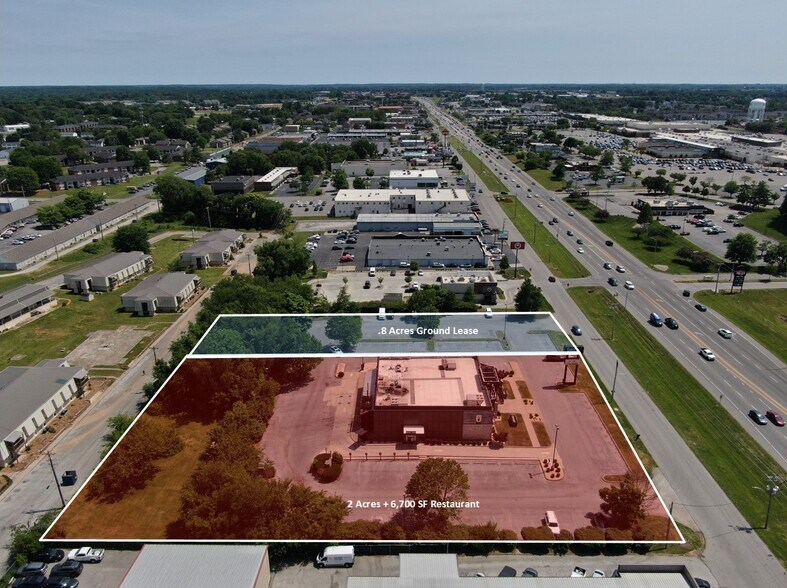 More Photos Of 2450 Scottsville Rd, Bowling Green Restaurant For Lease