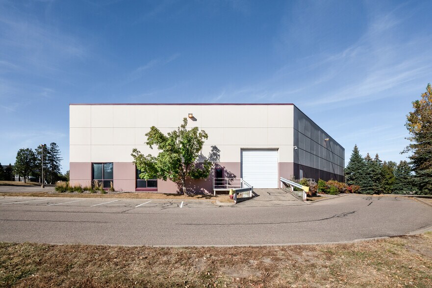 More Photos Of 3030 Lexington Ave S, Eagan Light Manufacturing For Lease