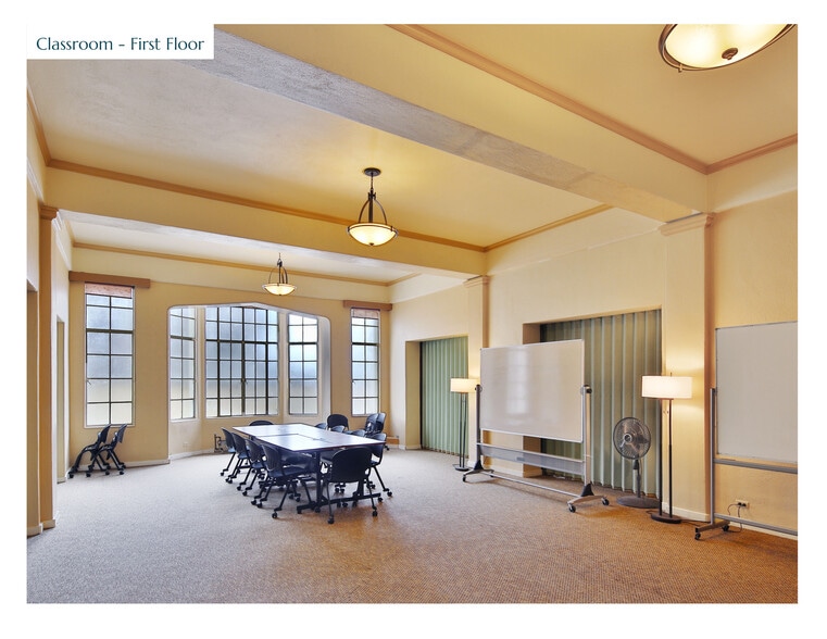 More Photos Of 464 E Walnut St, Pasadena Specialty For Lease