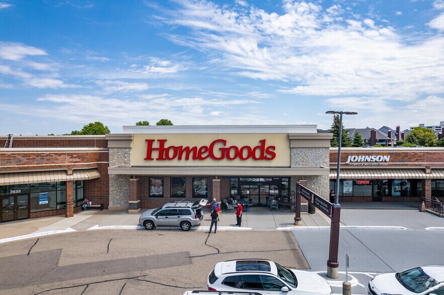 More Photos Of 7423-7495 France Ave S, Edina Storefront Retail Office For Lease