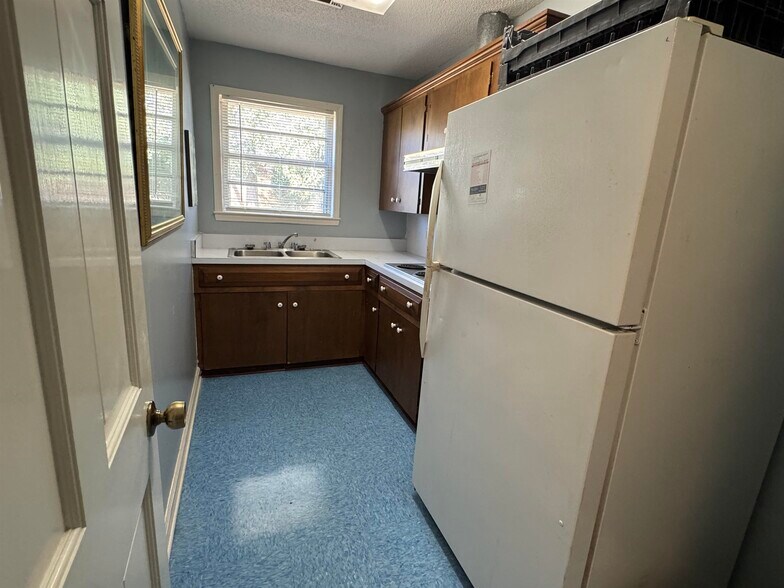 More Photos Of 201 Short St, Kingstree Office Residential For Sale