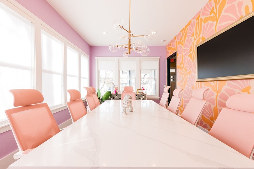 More Photos Of 514 N Marsalis Ave, Dallas Loft Creative Space For Lease