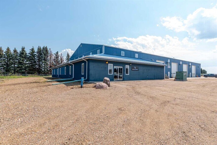 More Photos Of Properties In Saskatchewan & Alberta, North Battleford Manufacturing For Sale