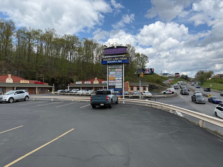 More Photos Of 205-235 Scranton Carbondale Hwy, Scranton Unknown For Lease