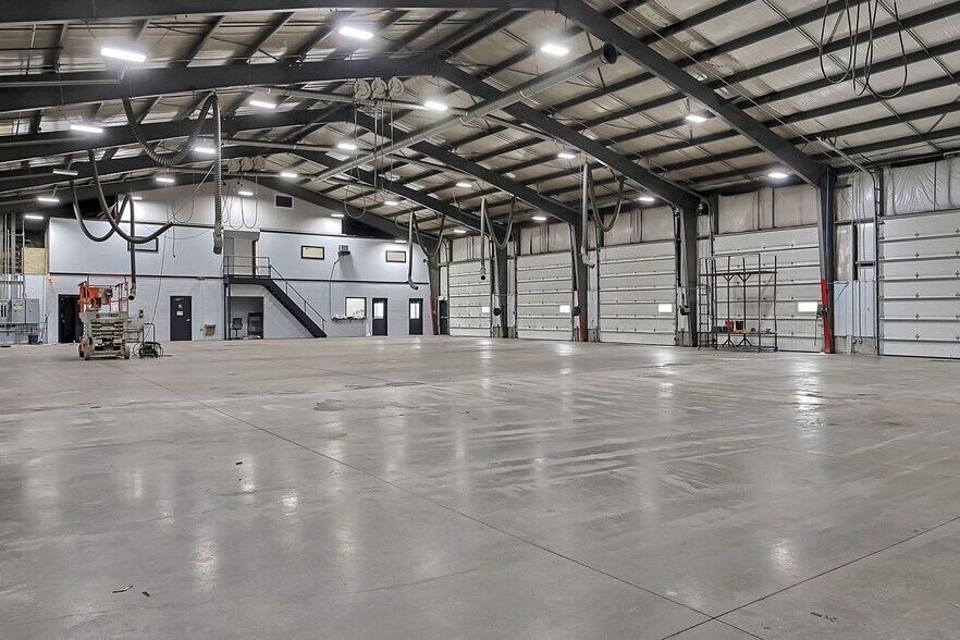 More Photos Of 10640 Lancaster Rd, Hebron Unknown For Lease
