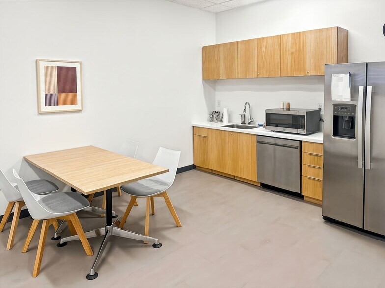 More Photos Of 480 N Orlando Ave, Winter Park Coworking Space