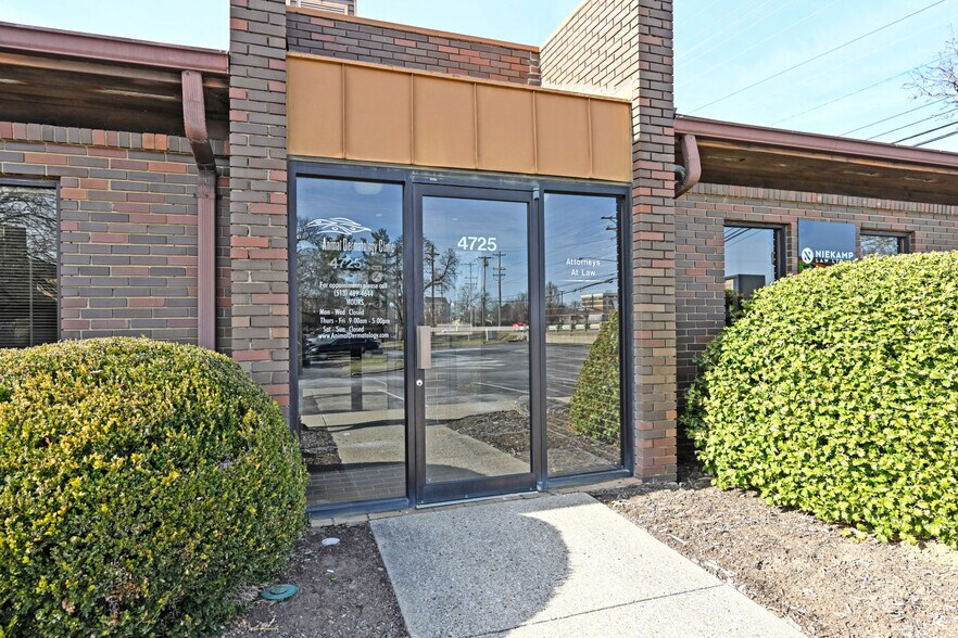 More Photos Of 4725 Cornell Rd, Blue Ash Office For Sale