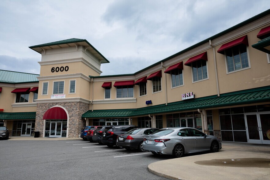 More Photos Of 5000-6000 Mid Atlantic Dr, Morgantown Storefront Retail Office For Lease