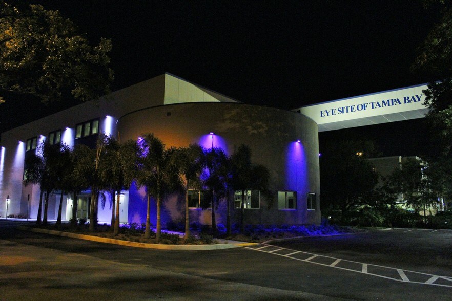 More Photos Of 2560 Gulf to Bay Blvd, Clearwater Office For Lease