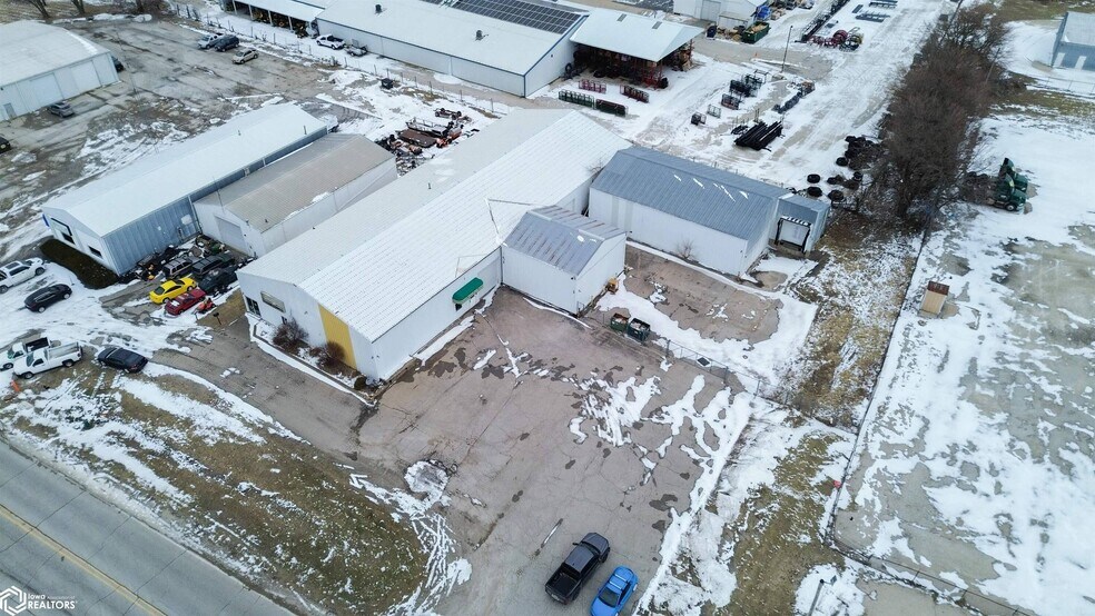 More Photos Of 1130 Broadway St, West Burlington Industrial For Lease
