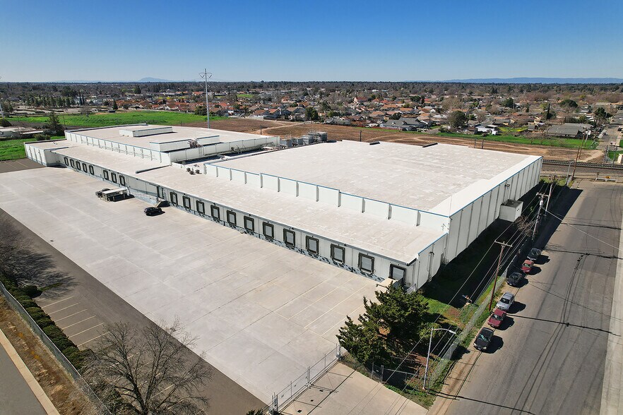 More Photos Of 3100 52nd Ave, Sacramento Refrigeration Cold Storage For Sale