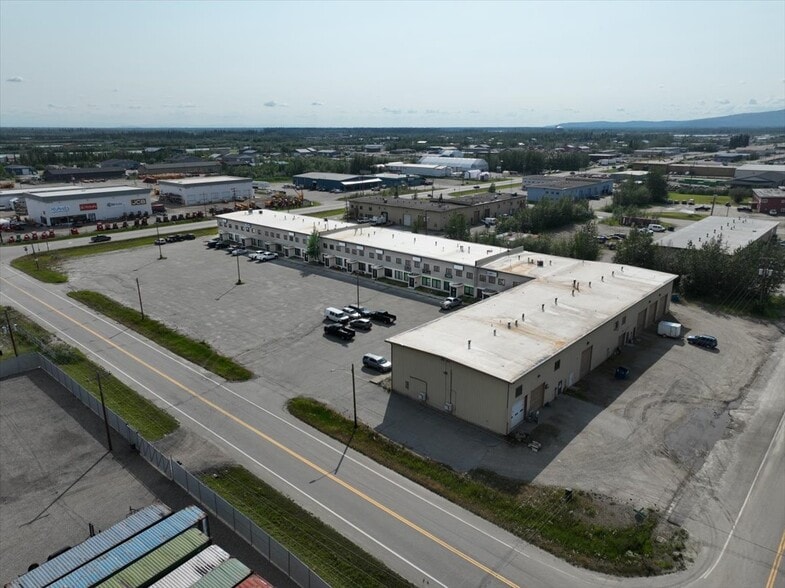 More Photos Of 3534 International St, Fairbanks General Retail For Lease