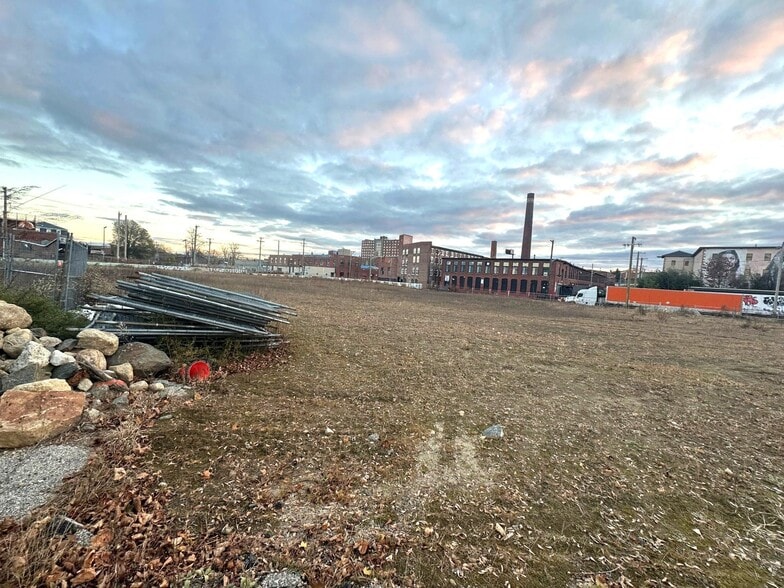 More Photos Of 61 Magnolia St, Providence Land For Sale