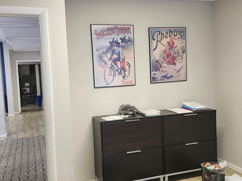 More Photos Of 1640 9th Ave N, Saint Petersburg Office For Lease
