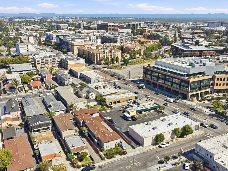 More Photos Of 128 Roosevelt Ave, Redwood City Apartments For Sale