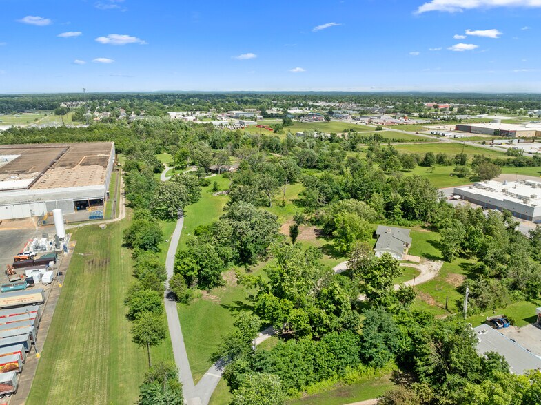 More Photos Of 400 W Lilac St, Rogers Land For Sale