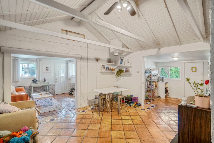 More Photos Of 2420 N Beachwood Dr, Los Angeles Multifamily For Sale