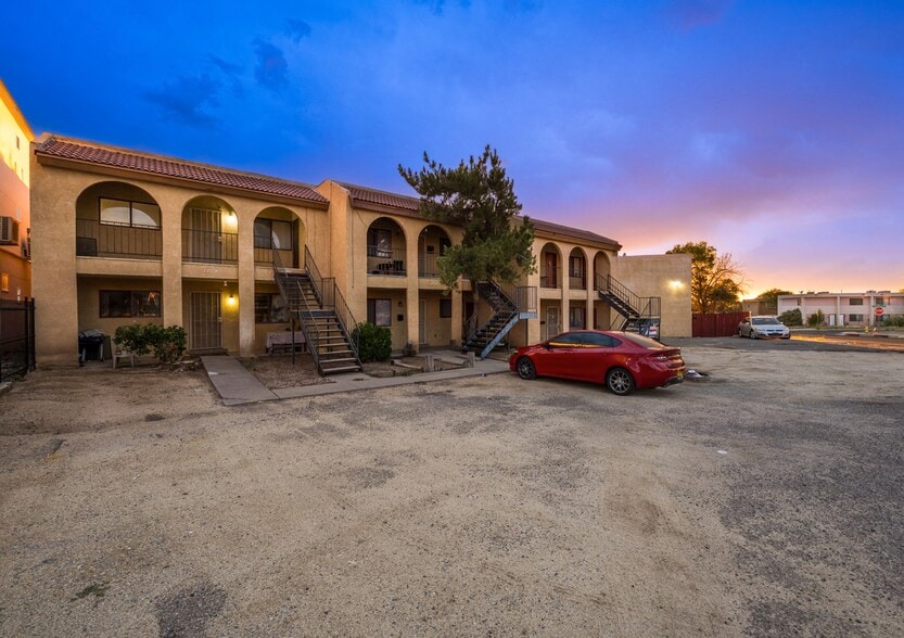 More Photos Of 12708 Copper Ave NE, Albuquerque Multifamily For Sale