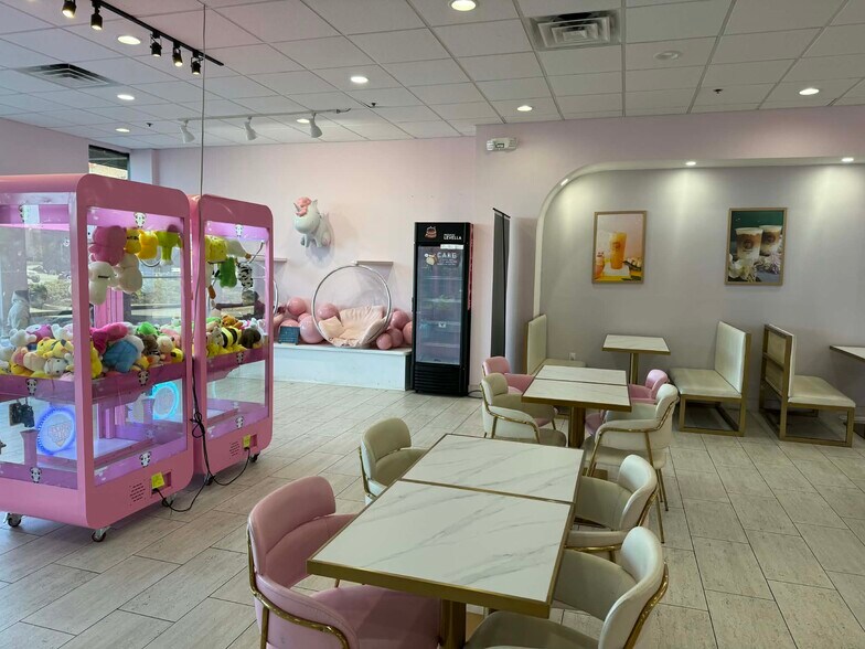 More Photos Of 3630 Peachtree Pky, Suwanee General Retail For Lease