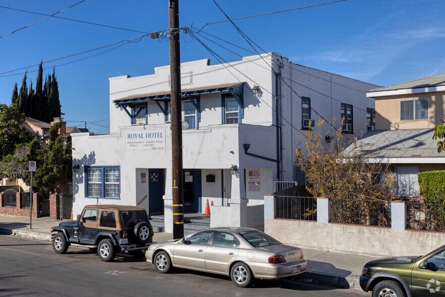More Photos Of 238 W 10th St, San Pedro Hotel For Sale