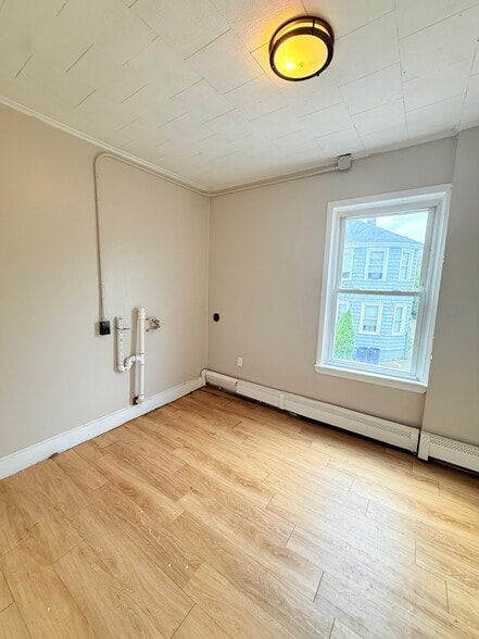 More Photos Of 61-75 Bingley Ter, Johnston Apartments For Sale