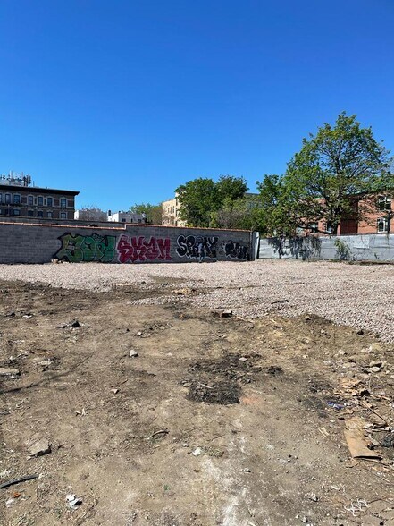 More Photos Of 704-710 E 139 St, Bronx Land For Sale