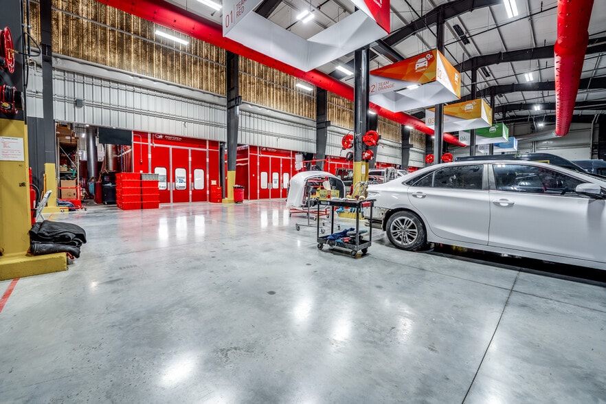 More Photos Of 20701 E 81st St, Broken Arrow Manufacturing For Sale