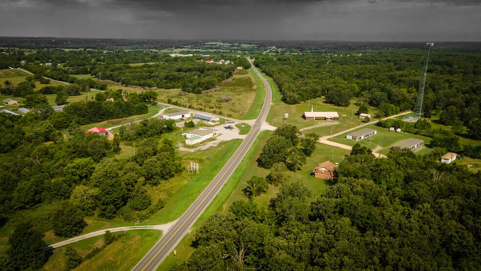 More Photos Of 7015 Highway 82, Tahlequah Convenience Store For Sale