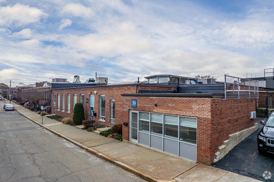 More Photos Of 59-85 Chapel St, Newton Office For Lease