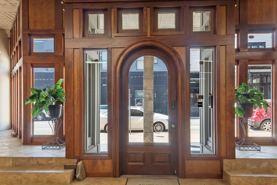 More Photos Of 312 S Main St, Jonesboro Loft Creative Space For Sale