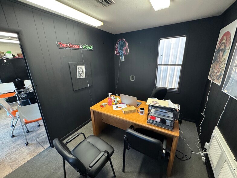 More Photos Of 1060 Nursery Rd, Winter Springs Auto Repair For Sale