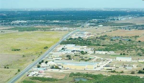 More Photos Of 401 US Highway 281, Wichita Falls Unknown For Lease