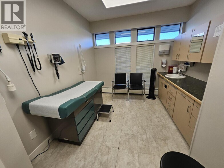 More Photos Of 22195 Dewdney Trunk Rd, Maple Ridge Skilled Nursing Facility For Sale