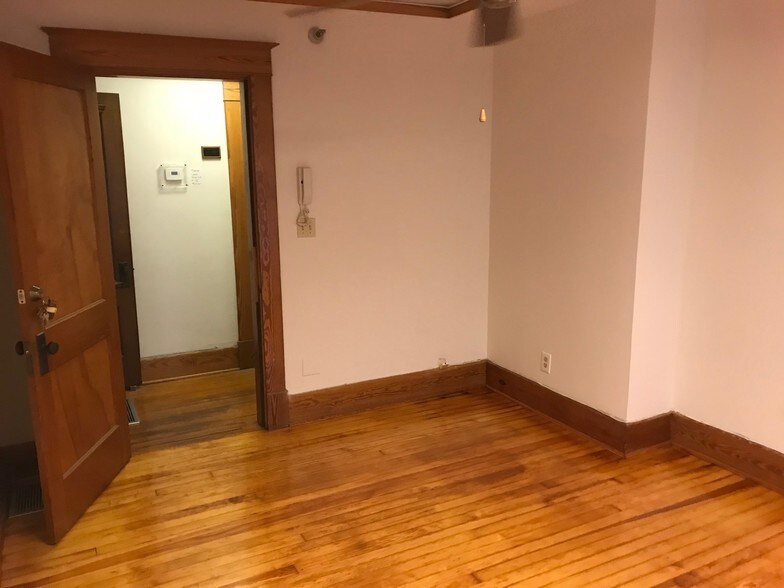 More Photos Of 233 3rd St N, Saint Petersburg Office For Lease