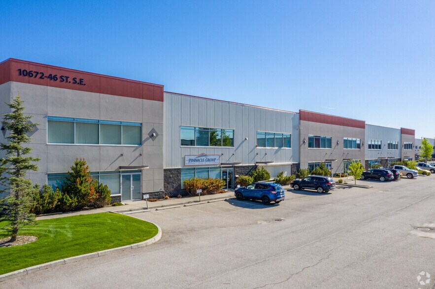 More Photos Of 10672 46th St SE, Calgary Light Distribution For Sale