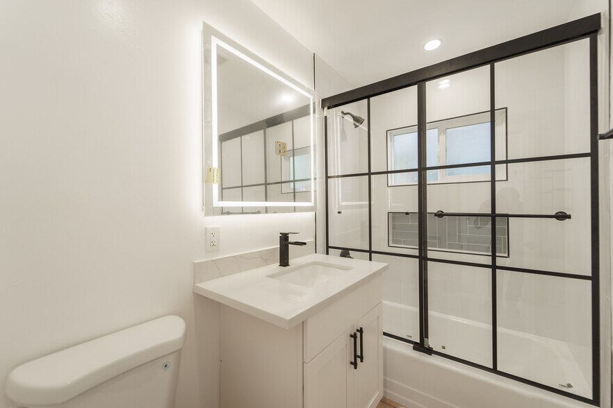 More Photos Of 4518-4524 Kansas St, San Diego Apartments For Sale