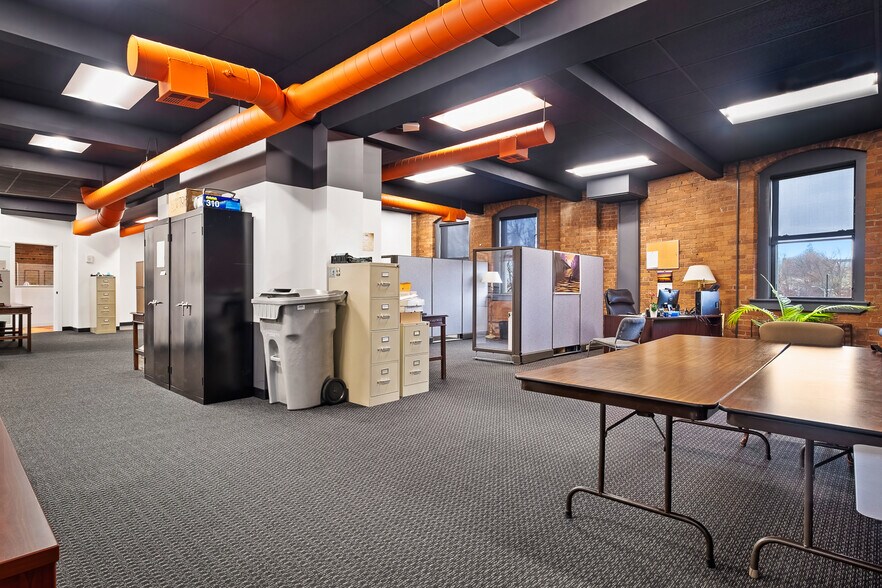 More Photos Of 34 Depot St, Pittsfield Medical For Sale