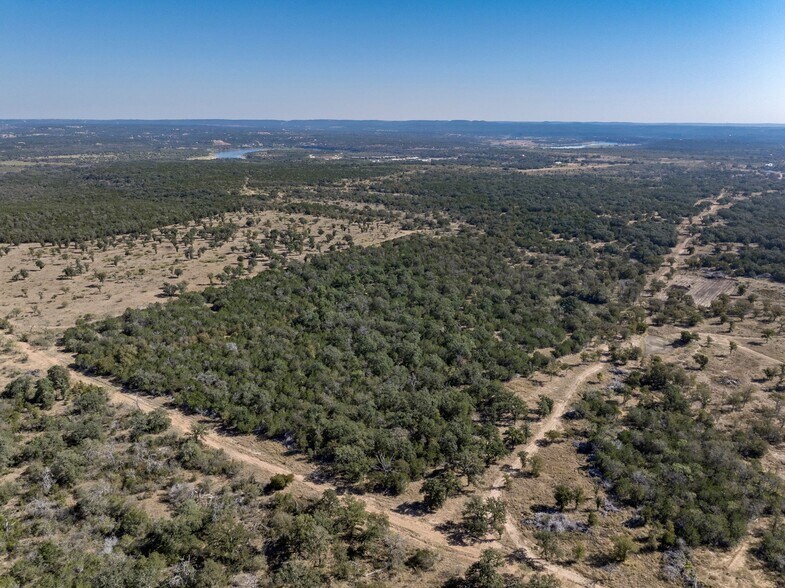More Photos Of 1033 Flying X Rd, Spicewood Land For Sale