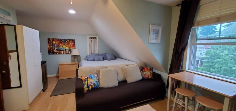 More Photos Of 140 Grand View Ave, Quincy Apartments For Sale